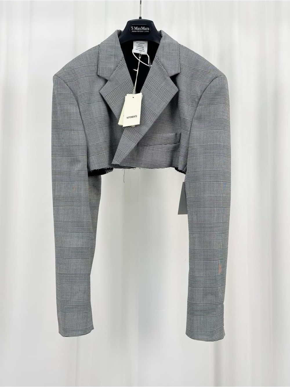 Vetements Cropped Glen Plaid Blazer - Gray